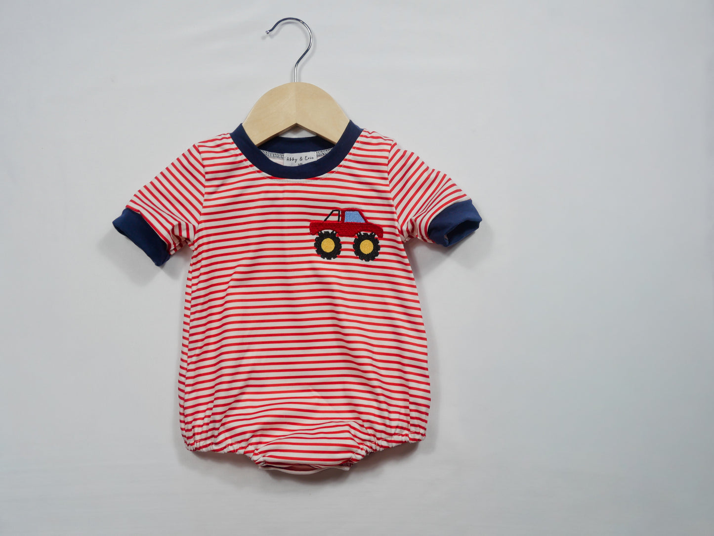 Red Stripe Car Embroidered Bubble